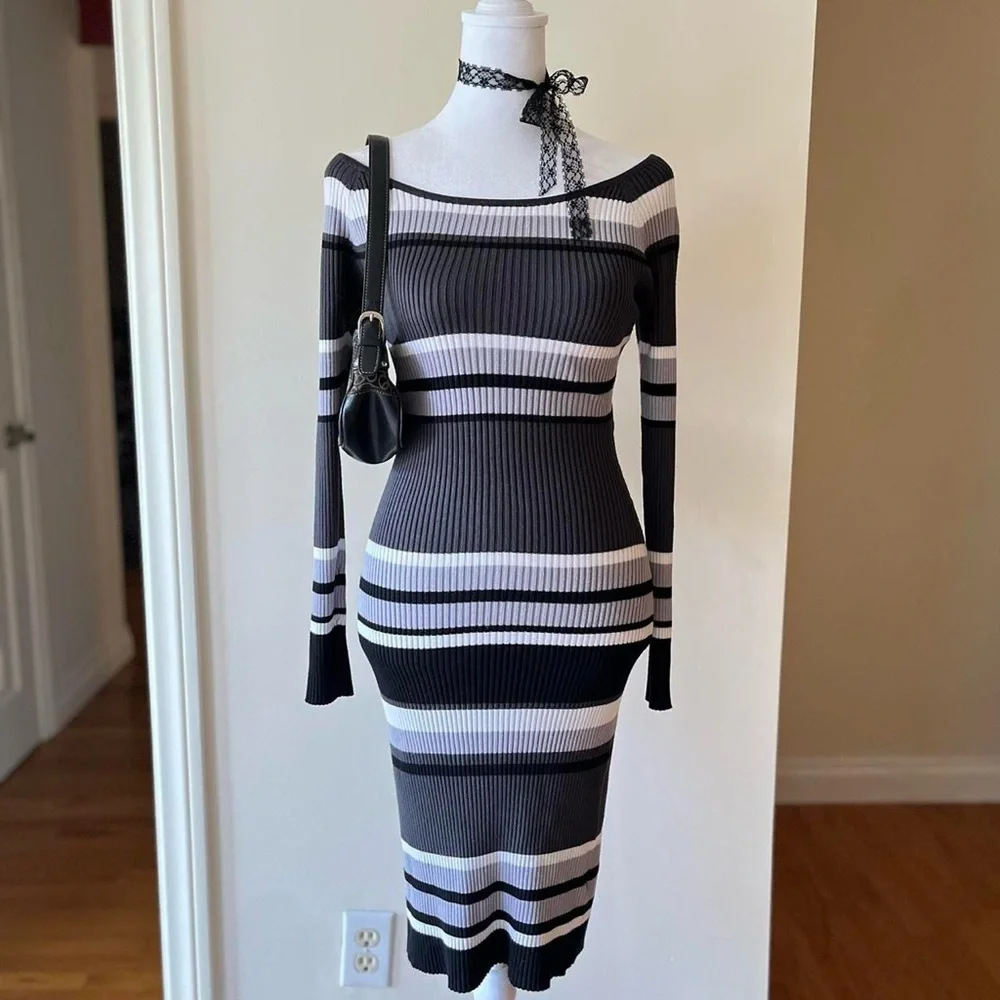 Vintage Y2K Black Gray Ribbed Knit Bodycon Sweater Dress Derek Heart 2000s S-M - Picture 1 of 10